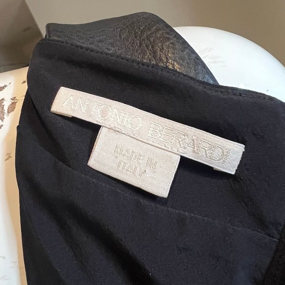 $2300 ANTONIO BERARDI ASYMMETRICAL LEATHER TRIM SHEATH DRESS SZ 40 IT / 6 US - Picture 6 of 8